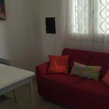 Casa Bianca * מרינה די מסה