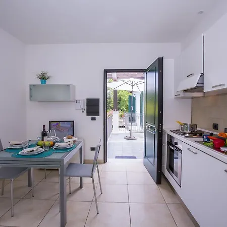 Casa Bianca מלון דירות