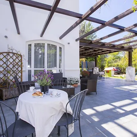 Casa Bianca Aparthotel