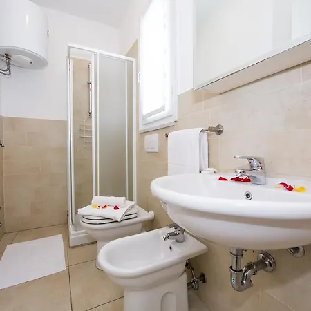 מלון דירות Casa Bianca